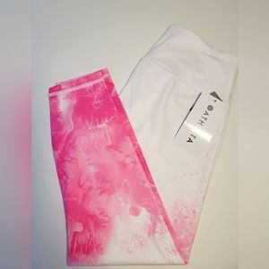 Athleta Elation Mineral 7/8 Tight NWT MP